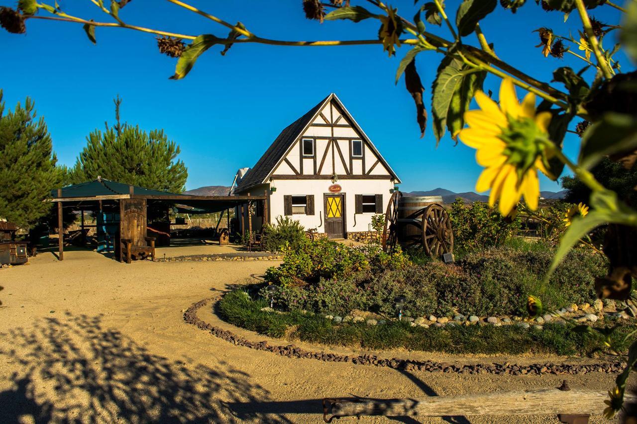 Fernabella'S Lodge Valle de Guadalupe Exterior foto